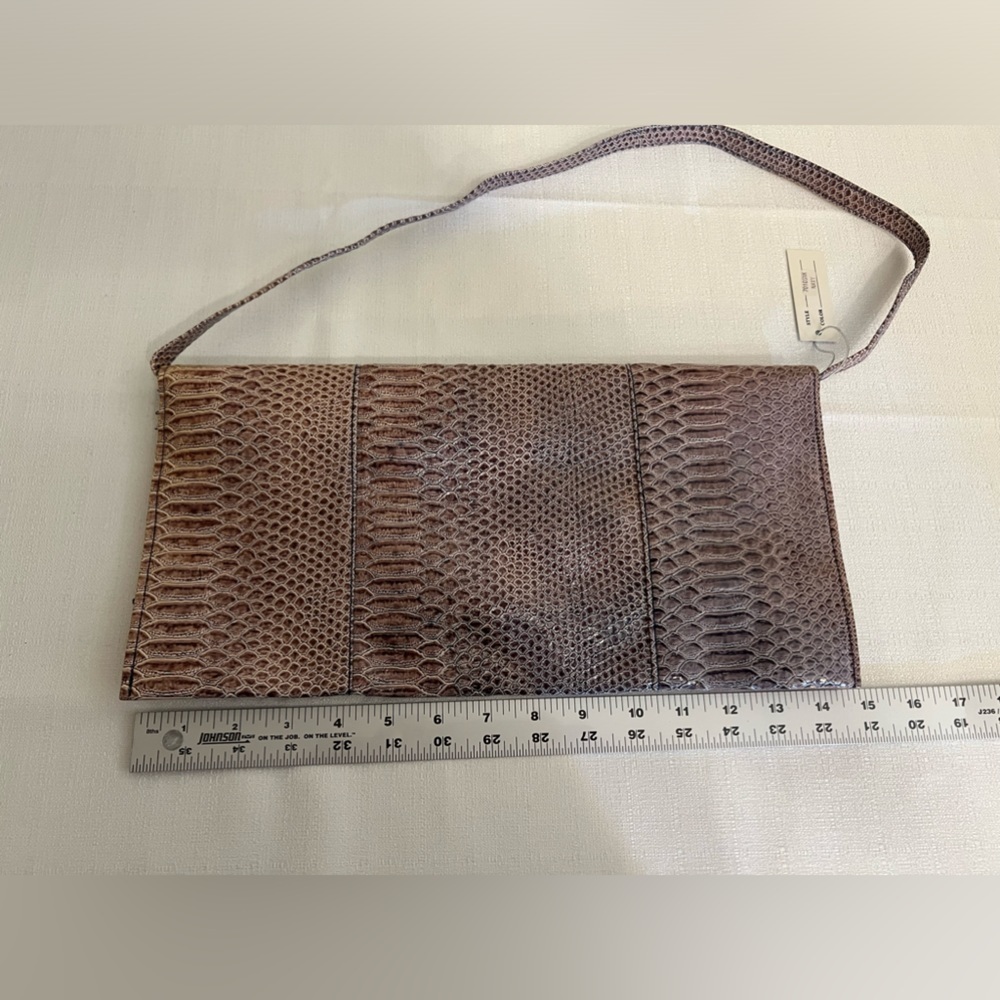 Bella Collection Hand Purse Faux Leather - Picture 4 of 6